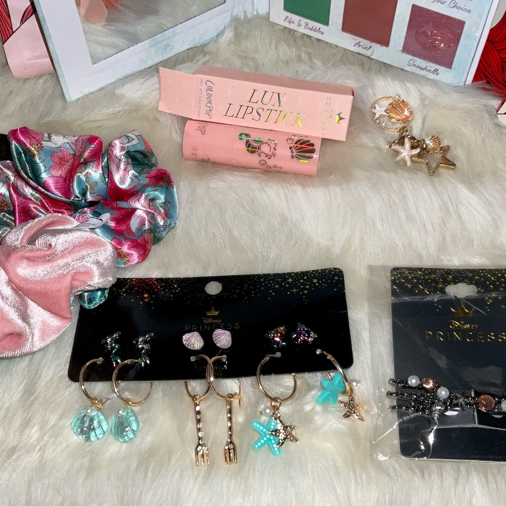π«#1 THE LITTLE MERMAID BEAUTY BUNDLE - Picture 2 of 10